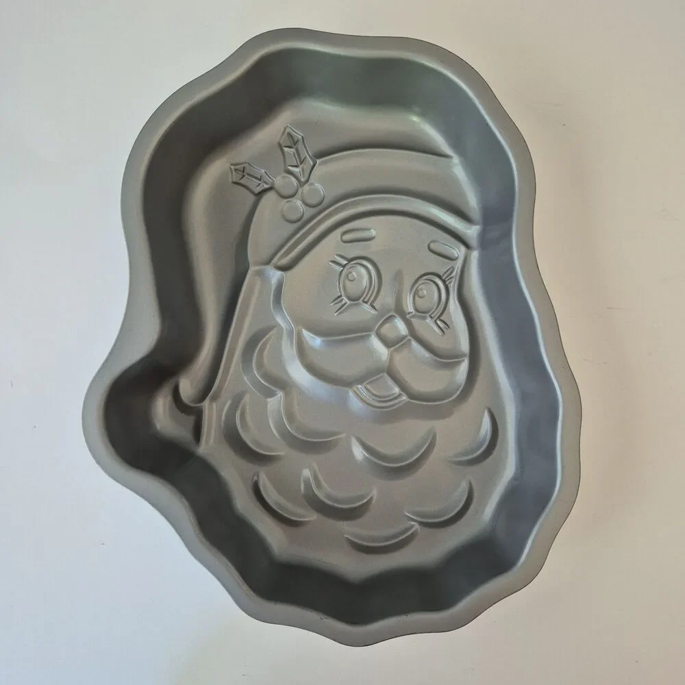 Bakers Secret Vintage 80's Non Stick Santa Claus Face Holiday Cake Pan Mold